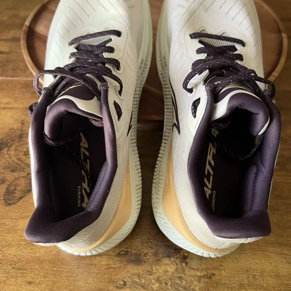 Altra Experience Form Stability Mid Cushion Womens 9 Taupe Road Running Shoes